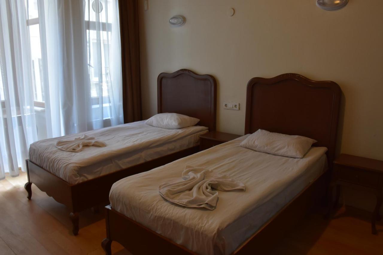 Taksim Palace Hotel Стамбул Экстерьер фото