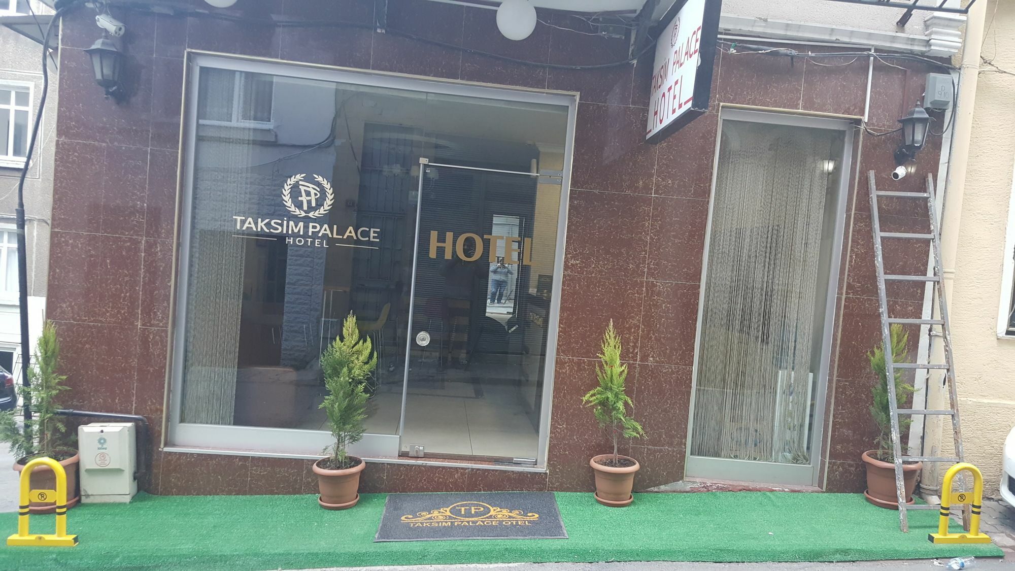 Taksim Palace Hotel Стамбул Экстерьер фото